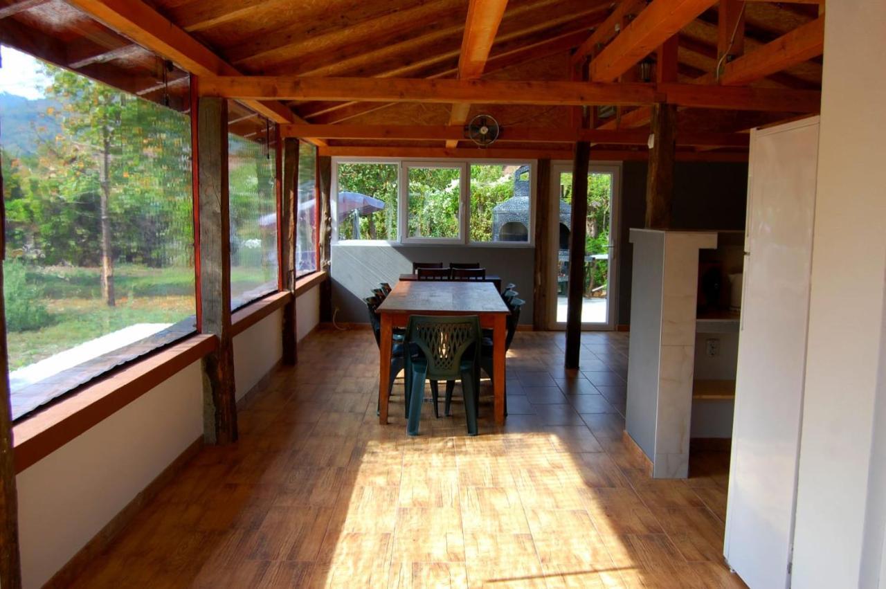 Vila Phoenix Călimăneşti エクステリア 写真